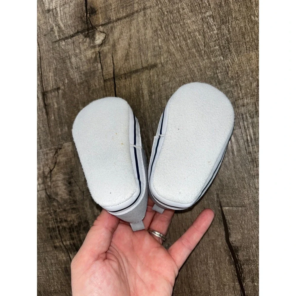 Grey Canvas‎ Infant Sneakers Soft Sole Crib Shoes Baby Boys Girls Grey White
